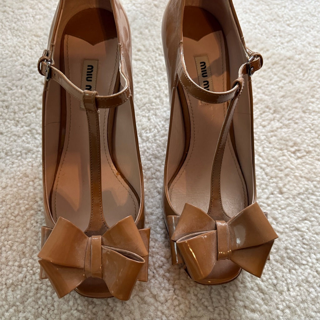 Miu Miu Patent T-Strap Bow Peep-Toe Heels In Tan Brown